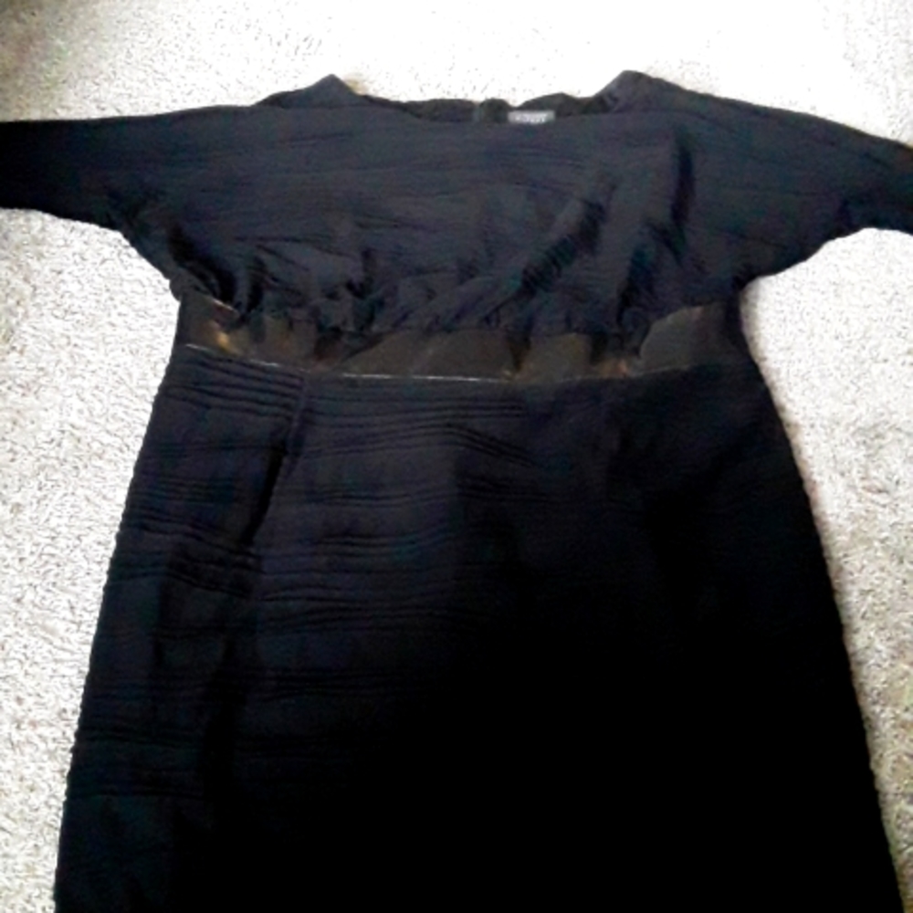 Black dress rushed with vegan leather trim